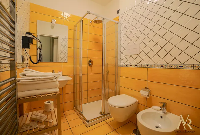 cabina doccia camera doppia villa al rifugio