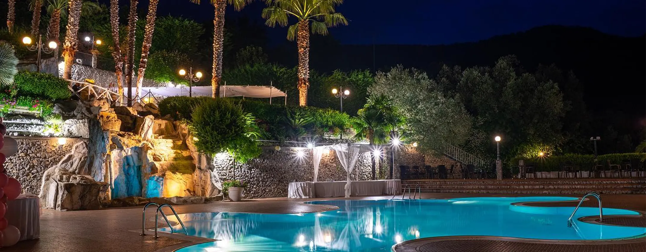 villa al rifugio cava dei tirreni sala dafne con piscina