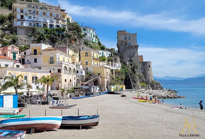 località turistiche campane panorama spiaggia vietri